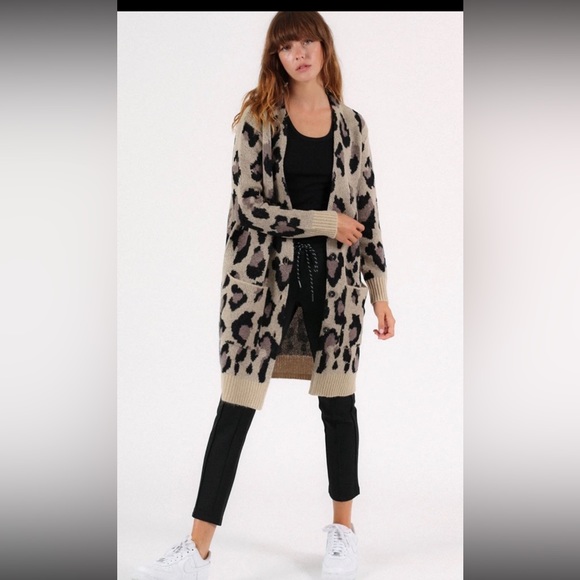 Pam & Gela Leopard Cardigan - Picture 1 of 3